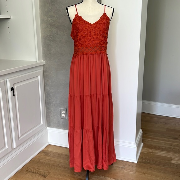 NWT Maxi Dress Womens Beach Crochet Lace Sz L dark orange Lightweight, very soft - Picture 2 of 8